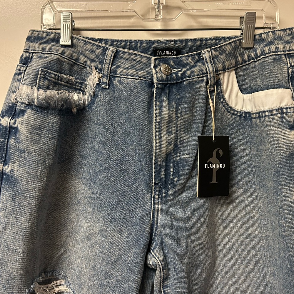 Flamingals Light Wash Women’s Distressed Denim Jeans